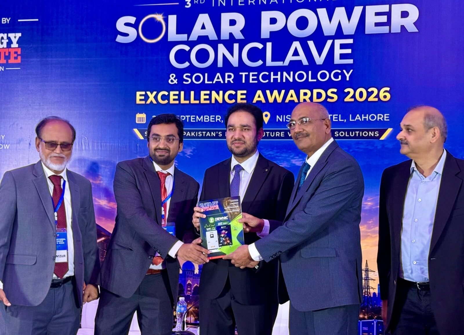 Punjab Energy Minister Distributes Excellence Awards at Solar Power Conclave