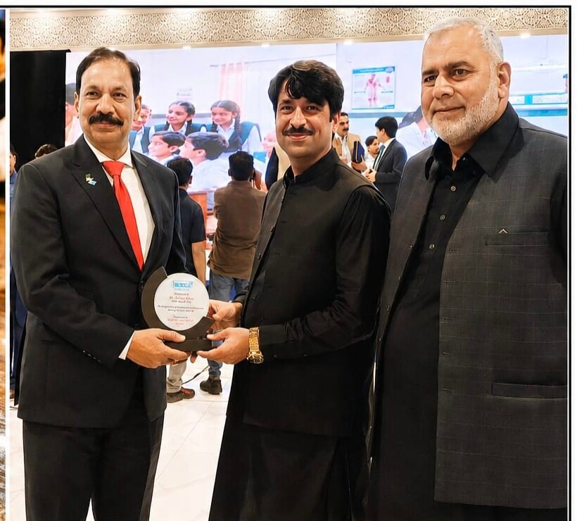 WAPDA Attock SDO Ashfaq Khan Receives ‘Best of the Year’ Award