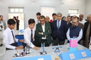 Khalid Maqbool Siddiqui Inaugurates 30 Modern Science Labs in Islamabad Schools