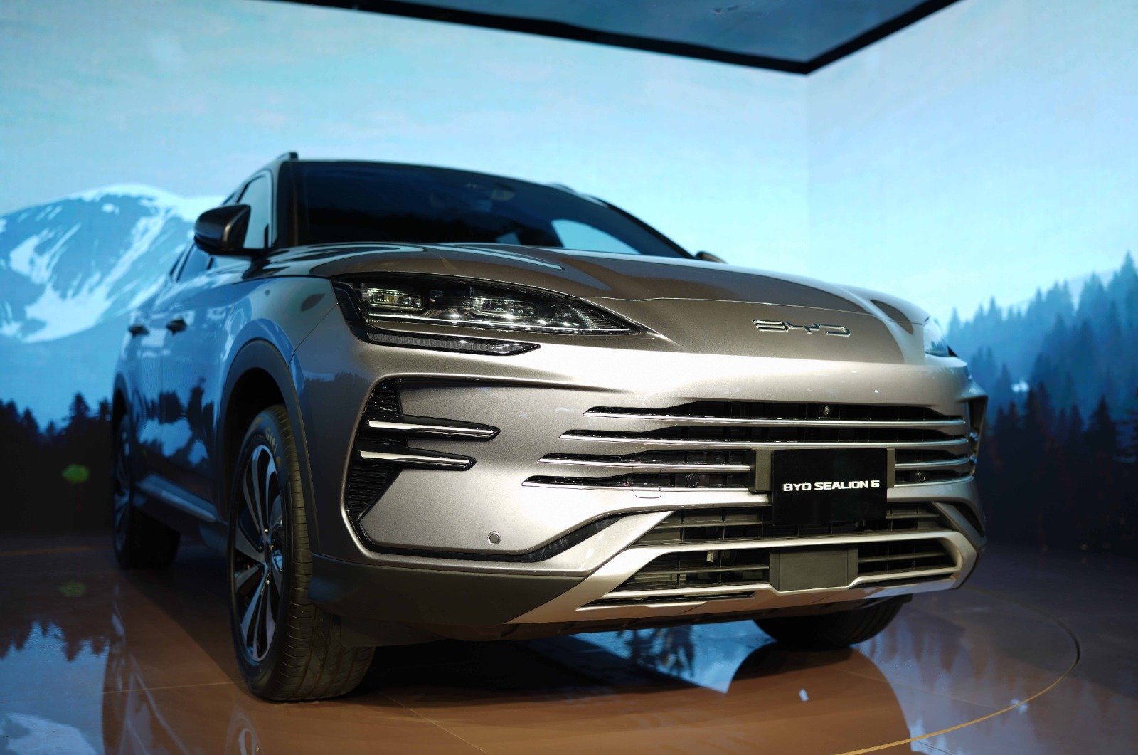 BYD Unveils New Lineup at PAPS 2026, Plans Local Assembly of Sealion 6