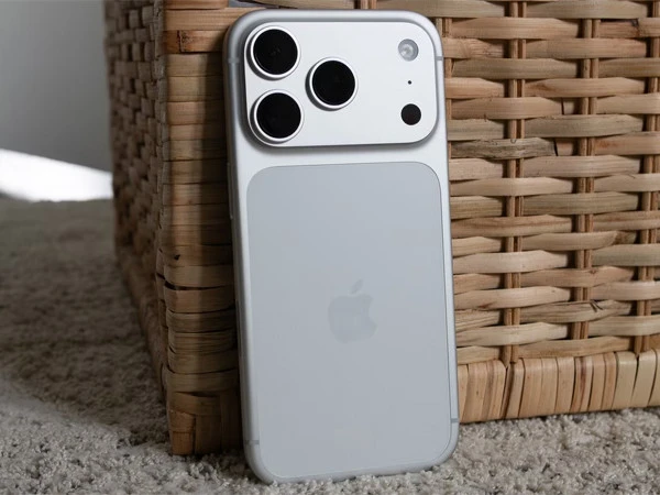 iPhone 17 Prices Take a Hit