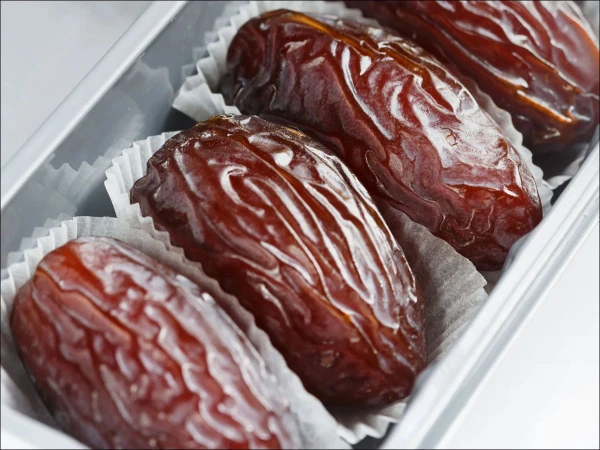 How Dates May Support Bone and Skin Health Through Essential Nutrients