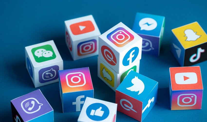 Pakistan Considers Tougher Social Media Rules, Including Minimum Age Limit