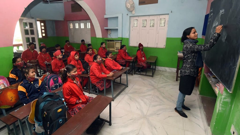 Telangana moves to implement a 25% RTE quota for free seats for disadvantaged children in private schools.