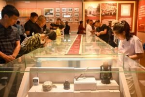 A high-speed railway traces the legacy of the Long March A high-speed railway traces the legacy of the Long March