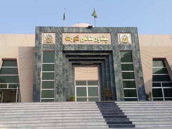 PHC issues notice to federal govt over KP governor’s rule, emergency Peshawar High Court hears petitions challenging governor's rule and emergency in Khyber Pakhtunkhwa on October 20, 2026.