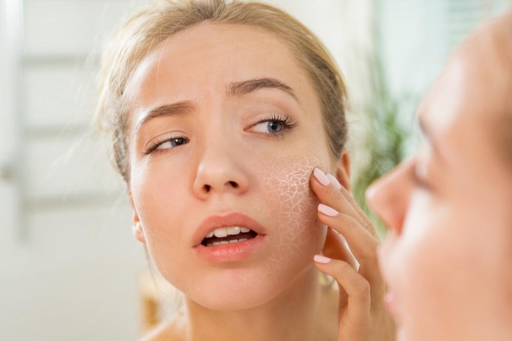 Dry Skin Try This Affordable Moisture-Locking Tip