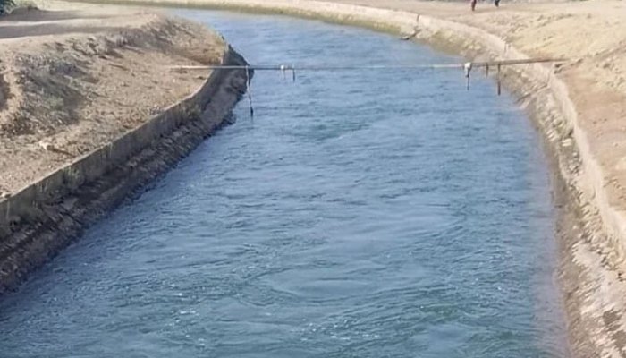 Parent Jumps Into Canal Amid Family Property Dispute
