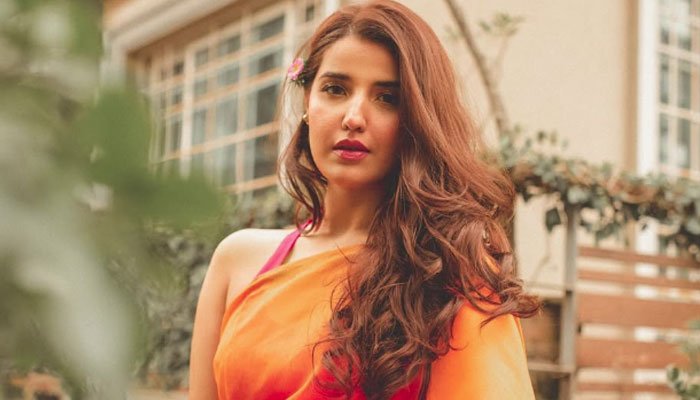 Hareem Farooq and Faysal Quraishi face extreme heat challenges during Mango Jatt filming.