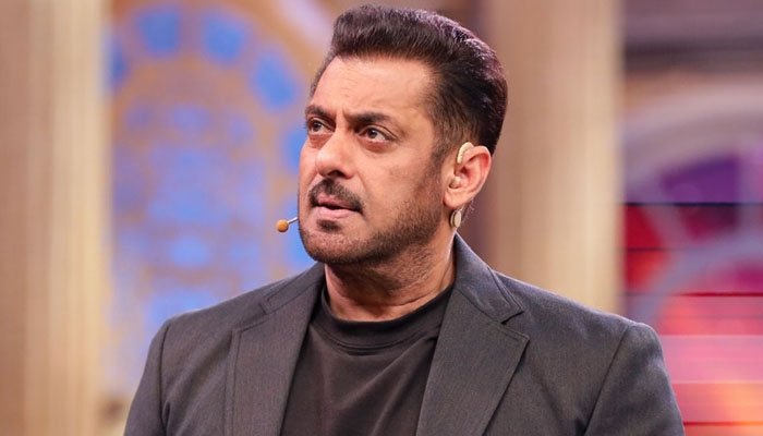 Salman Khan Reveals Strange Experiences In His Bedroom Bollywood actor Salman Khan discusses unusual experiences in his bedroom during a conversation with Karan Johar.