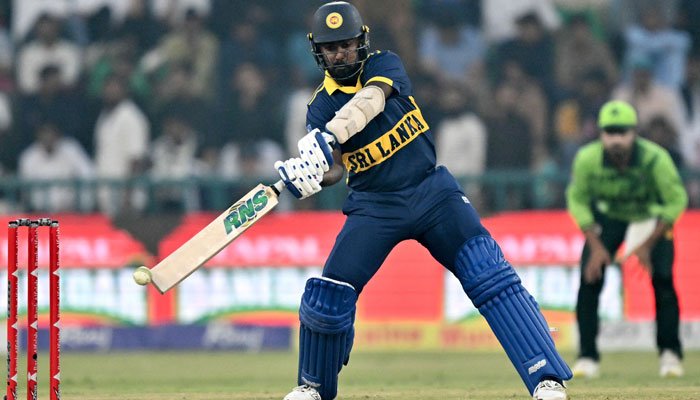 Sri Lanka batters during the tri-nation ODI series final against Pakistan at Gaddafi Stadium in Lahore.