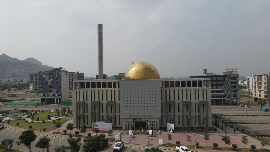 Jamia Masjid Hazrat Ali R.A. Opens at Faisal Hills With Capacity for 22,000 Worshippers Jamia Masjid Hazrat Ali R.A. inaugurated at Faisal Hills with capacity for more than 22,000 worshippers.