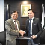 PSW and PHDEC officials sign an MoU to strengthen digital trade readiness, export documentation and regulatory compliance for Pakistan’s horticulture exporters.