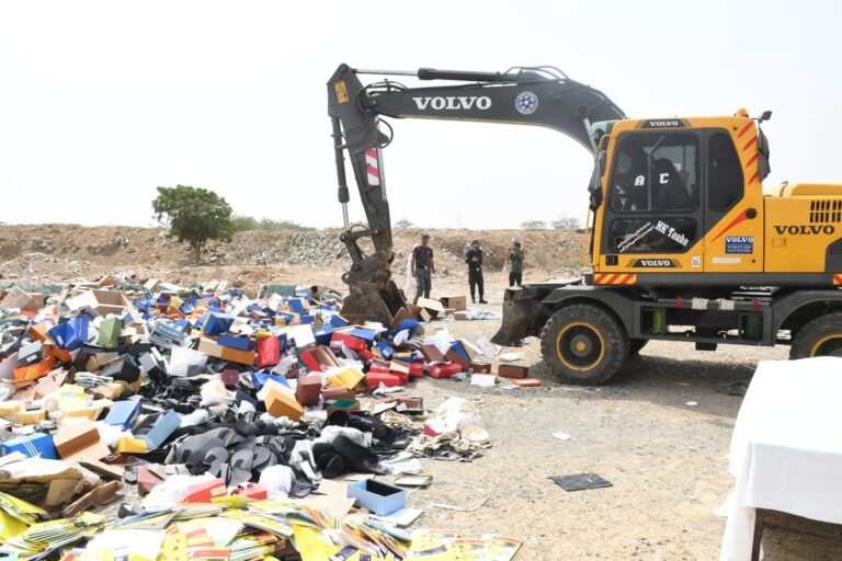Pakistan Customs IPRE destroys counterfeit and pirated goods worth Rs31.5 million in Karachi