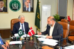Pakistan, ICARS join hands to combat antimicrobial resistance in poultry