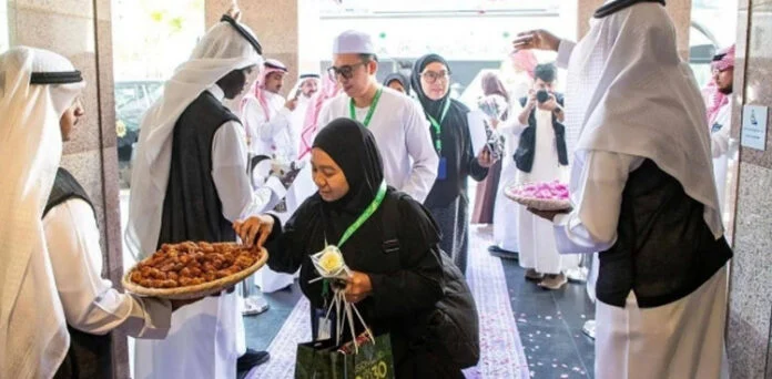 Saudi Arabia, Umrah Pilgrims, Madinah, King Salman, Ministry of Islamic Affairs, Royal Hospitality Programme, Islamic Tourism