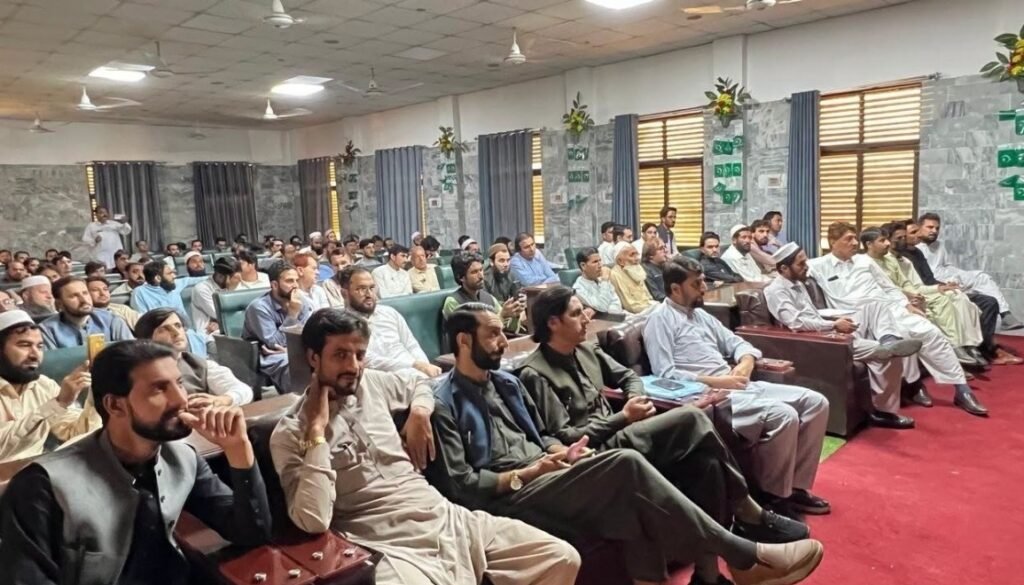 Lower Dir Strengthens Preparations for November Polio Campaign Lower Dir Strengthens Preparations for November Polio Campaign