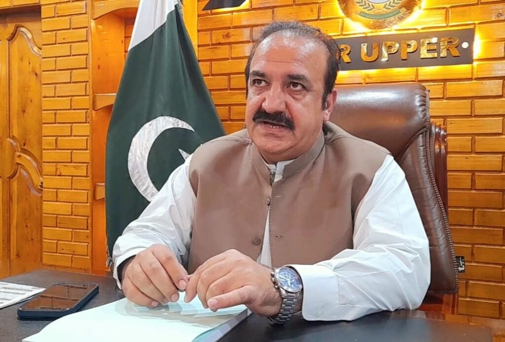 Upper Dir Deputy Commissioner Vows Zero Tolerance for Corruption Upper Dir Deputy Commissioner Malik Dilnawaz Khan Wazir pledges improved public services and action against corruption.