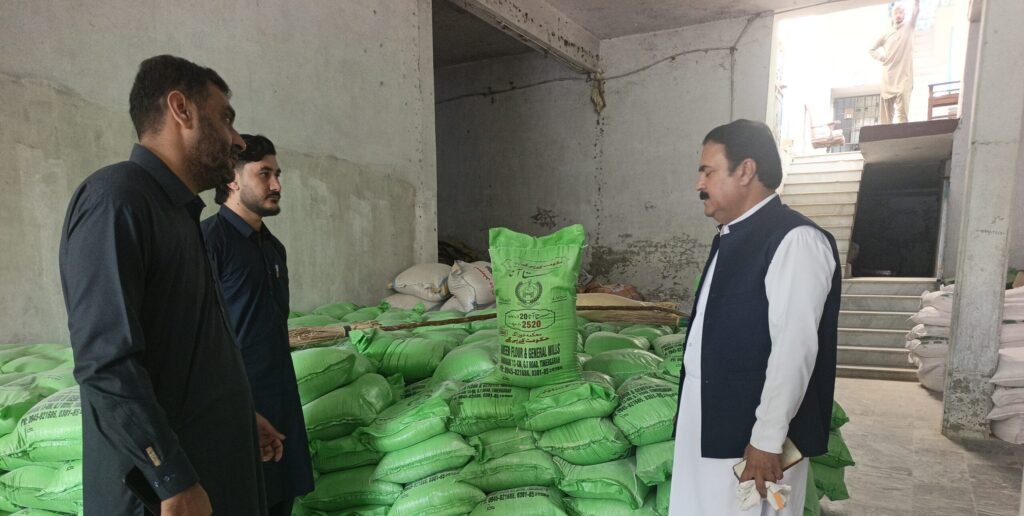 Officials Check Subsidized Flour Supply in Lower Dir Officials Check Subsidized Flour Supply in Lower Dir