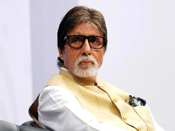 Amitabh Bachchan Faces Criticism Over Viral Birthday Video Amitabh Bachchan Faces Criticism Over Viral Birthday Video