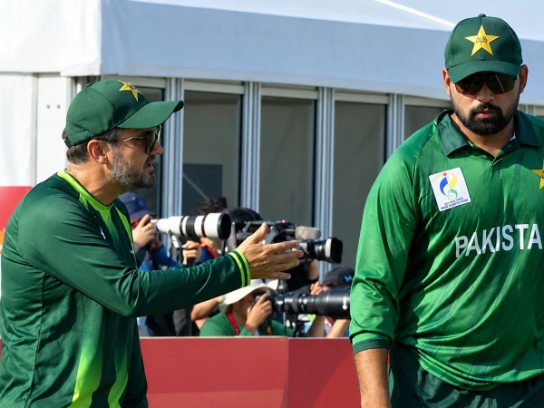 Mike Hesson as Pakistan’s ‘Non-Playing Captain’? Is Mike Hesson Pakistan’s ‘Non-Playing Captain’