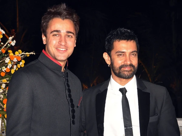 Imran Khan Asked To Leave India By October 28 Bollywood actor Imran Khan, Aamir Khan's nephew, reportedly receives a Mumbai Police notice to leave India by October 28 following a protest.