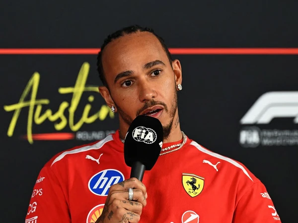 Lewis Hamilton voices support for Palestine and calls for freedom and lasting peace.