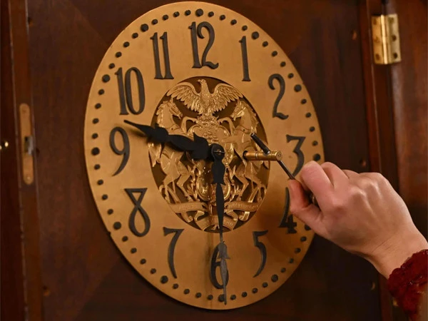 World to end leap seconds in major timekeeping change from May 2027 Illustration of a digital clock representing the worldwide decision to discontinue leap seconds in May 2027.