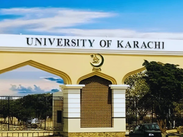 Mustafa Kamal announces support for a nursing school at the University of Karachi
